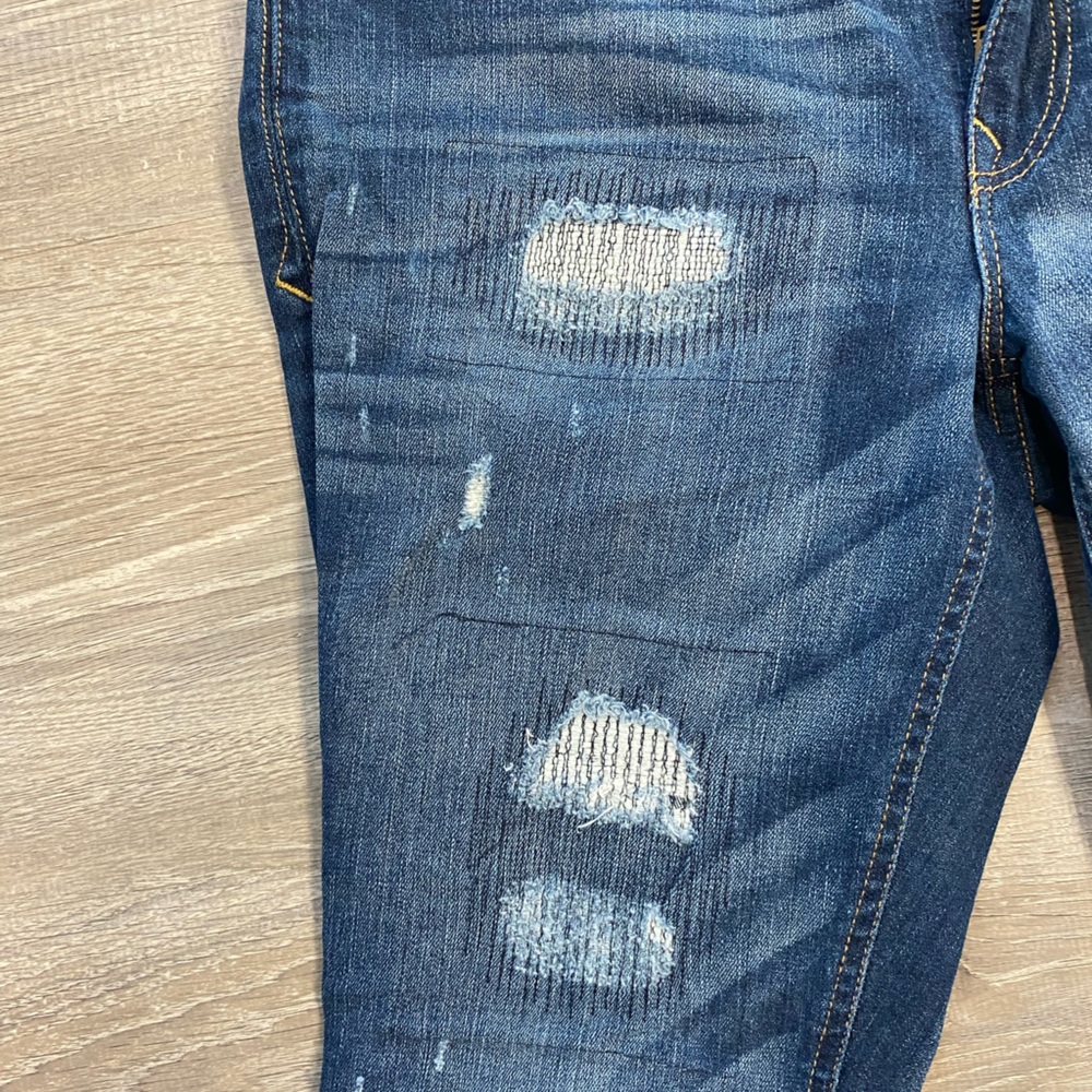 Express Mid Rise Jeans - Picture 2 of 6